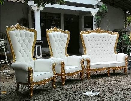 Service Sofa & Kursi Tamu – Ganti Kain & Finishing Ukiran