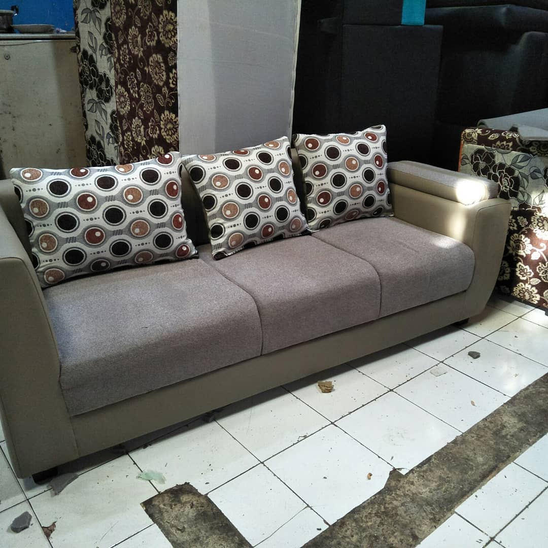 Sofa 3 dudukan