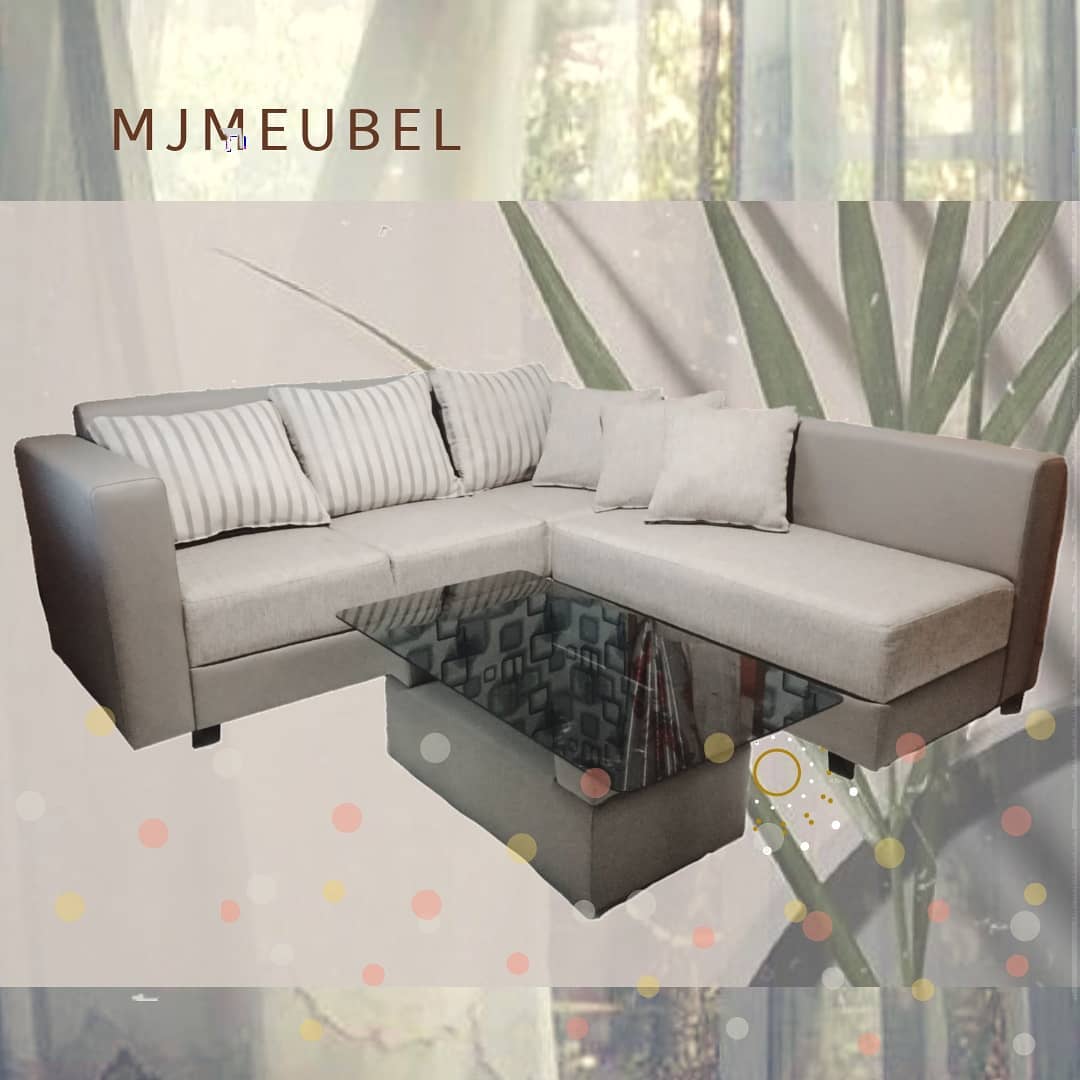 Sofa sudut (L-shape)